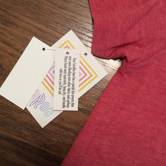 NWT Heathered Pink-Red Scoopneck Tee, size S - Picture 5 of 5